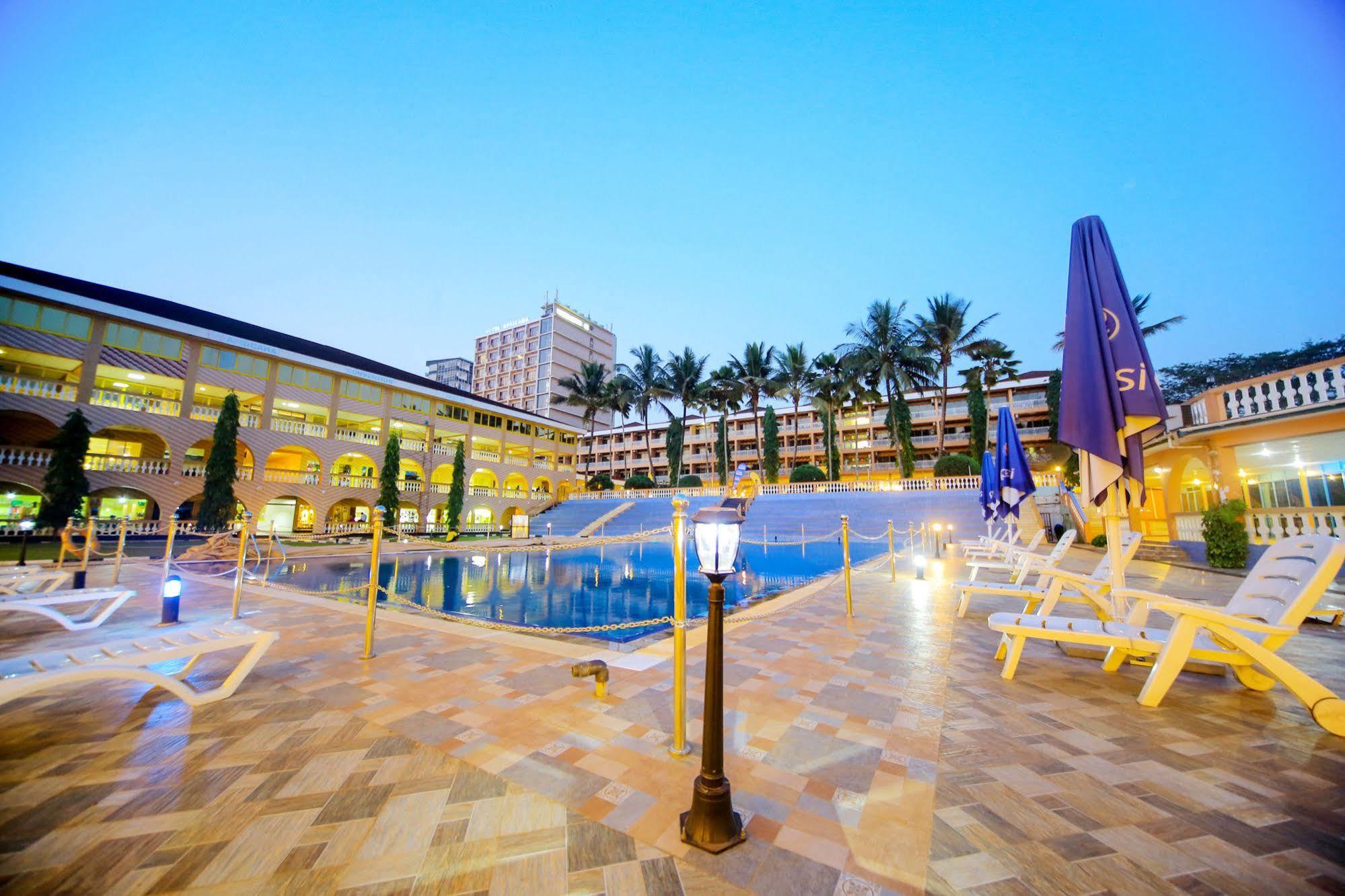 Hotel Africana Кампала Екстериор снимка